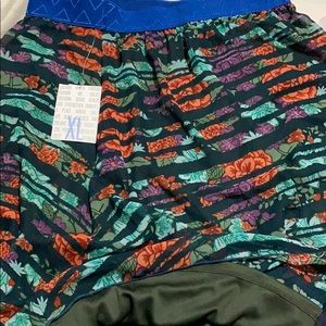LuLaRoe Lola Size XL BNWT Beautiful floral